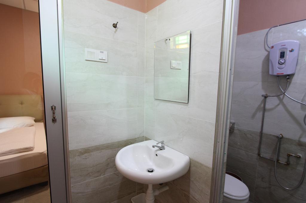 Shamrock Guest House II Ипох Экстерьер фото